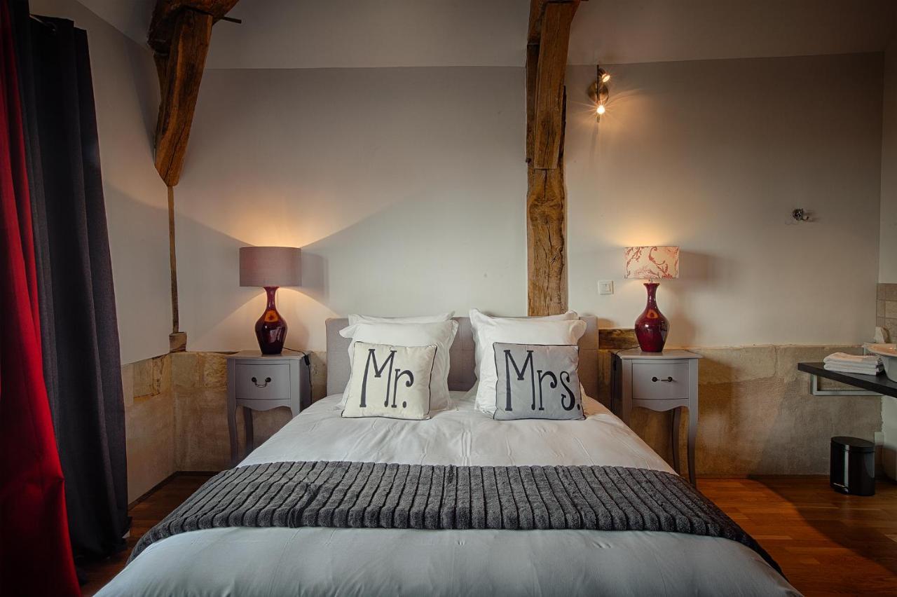 Hotel & Spa Chai De La Paleine Le Puy-Notre-Dame Eksteriør bilde